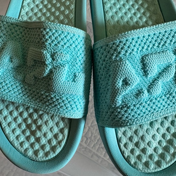 APL Womens slides size 6 VGUC - Picture 5 of 6